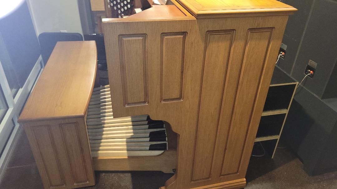 Used Rodgers 950 5