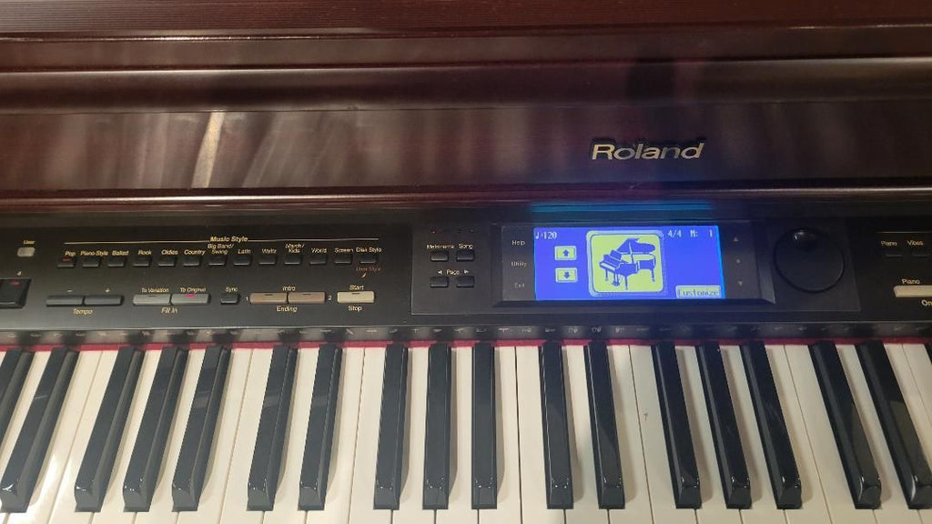 Used Roland KR575 2
