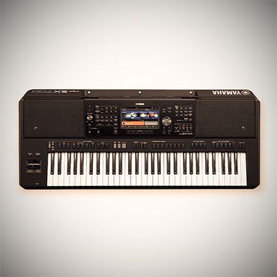 Yamaha PSRSX700 61-key Arranger Workstation