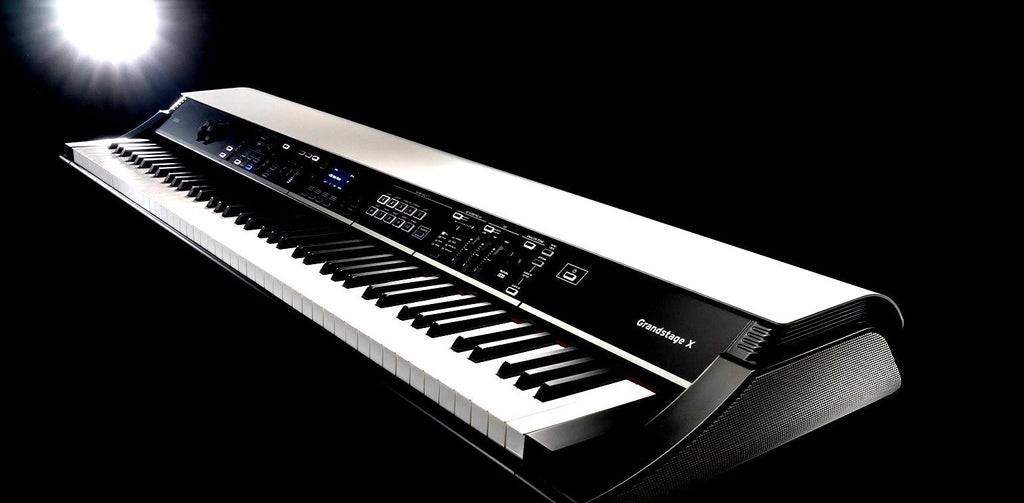 GRANDSTAGE X 3