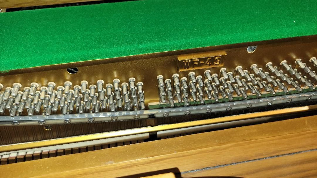 1996 Weber Console 3